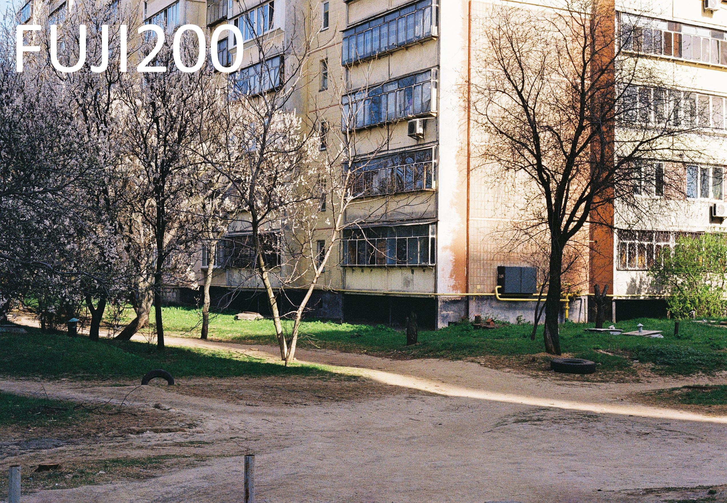 Fuji 200 photo 1